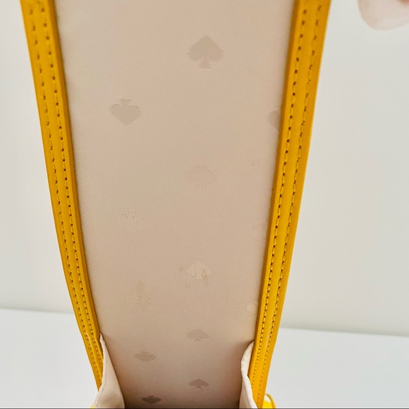 KATE SPADE Volkswagen Beetles Yellow Daisies Crossbody Bag - Picture 10 of 13